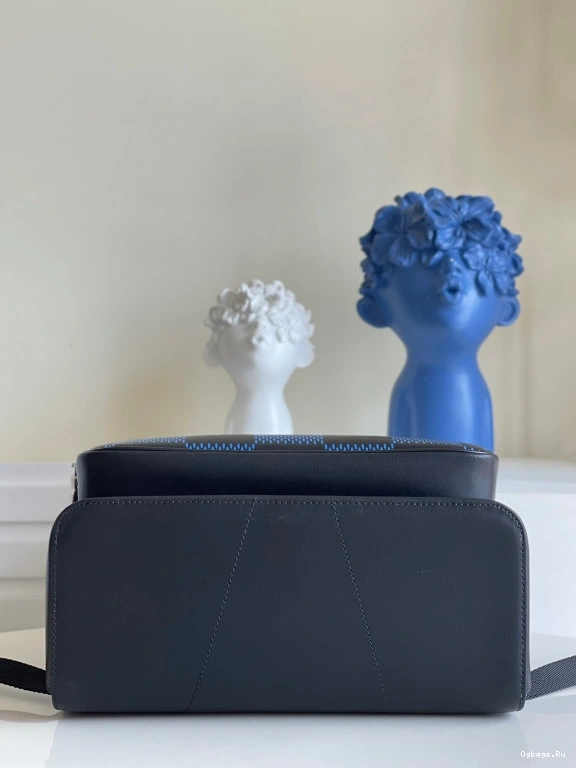 VUITTON BACKPACK CAMPUS LOUIS 0123